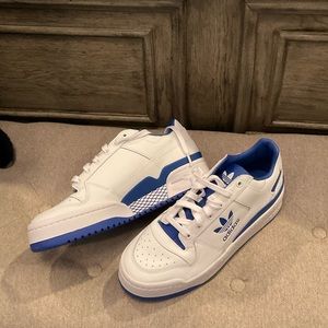 ADIDAS SNEAKERS NEW (sz9) WOMEN’S FORUM BOLD